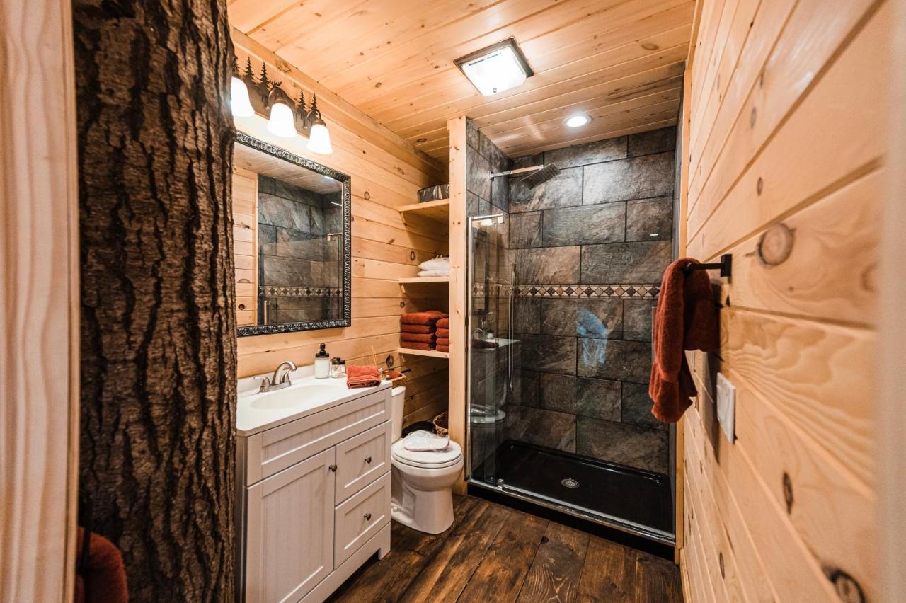 Villa Moonlight Treehouse At Belgrade Hospitality Esterno foto