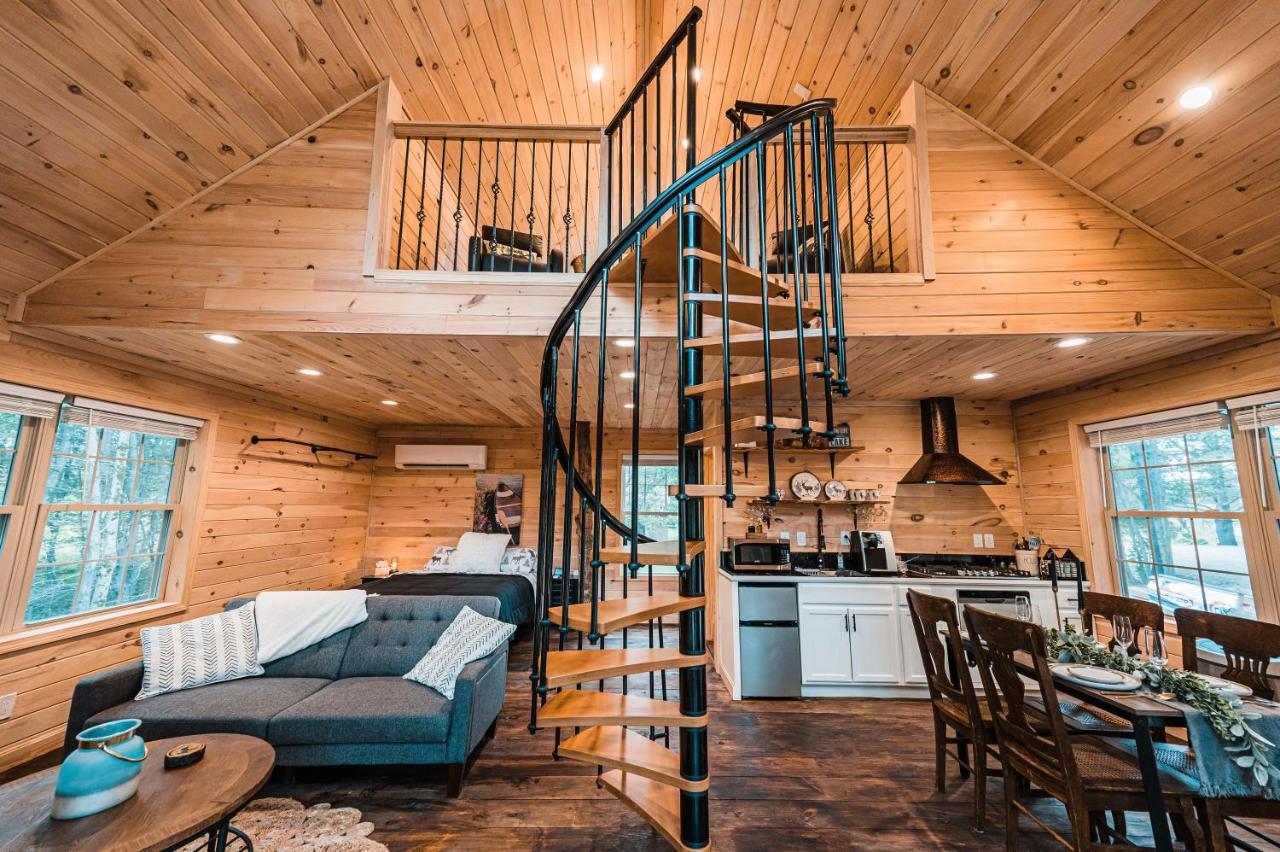 Villa Moonlight Treehouse At Belgrade Hospitality Esterno foto